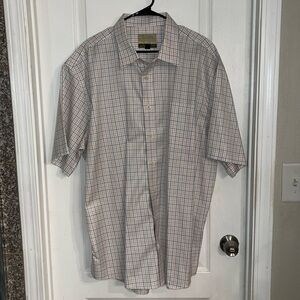 Cabela’s outfitter series short button up shirt one pocket